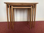 Te koop vintage nesting tables door LOTOS WERKKUNST., Huis en Inrichting, Tafels | Bijzettafels, 45 tot 60 cm, Minder dan 55 cm