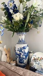 Prachtige chinese vaas met bloemen, Ophalen of Verzenden, Zo goed als nieuw, Blauw, Aardewerk of Porselein