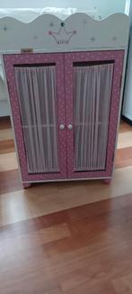 Houten kastje voor poppen kleertjes, Kinderen en Baby's, Speelgoed | Poppen, Ophalen, Zo goed als nieuw, Babypop