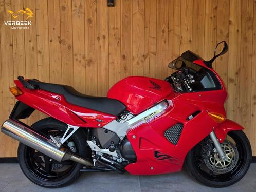 HONDA VFR 800 FI VFR800 VFR-800 Nieuwe set banden NL Motor!, Motoren, Motoren | Honda, Bedrijf, Sport, meer dan 35 kW, 4 cilinders