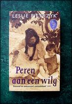 PEREN AAN EEN WILG - Leslie Pietrzyk -Pears on a willow tree, Verzenden, Zo goed als nieuw