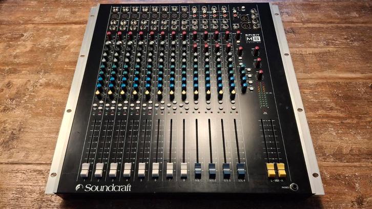Soundcraft Spirit M8, 8x mono, 4x stereo, 4x aux, SPDIF uit, Muziek en Instrumenten, Mengpanelen, 10 tot 20 kanalen, Ophalen of Verzenden