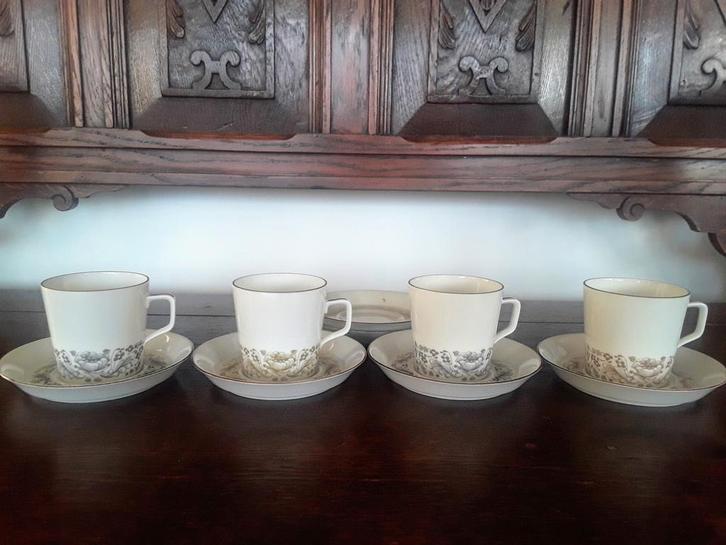 4 retro Dutch design Mosa kop + schotels waterleliepatr zgst, Antiek en Kunst, Antiek | Servies los, Ophalen of Verzenden