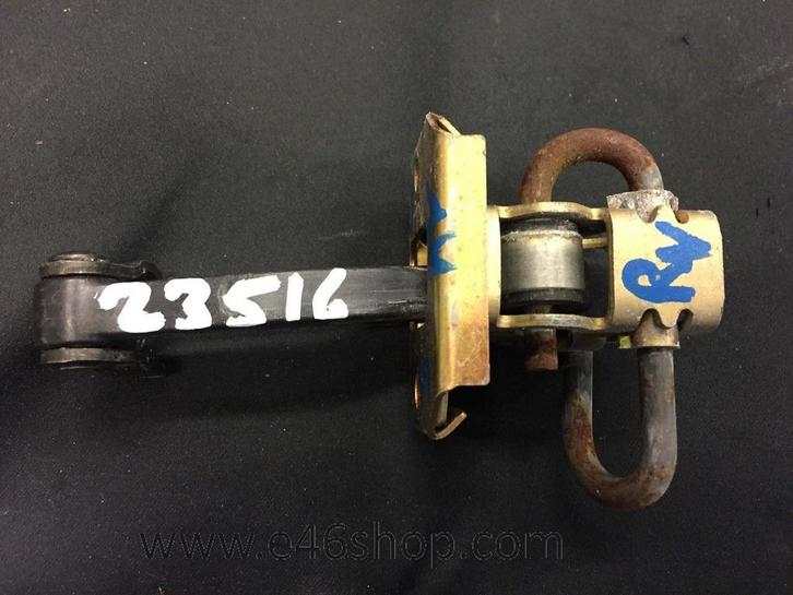 Deurvanger BMW E46 SEDAN en Touring rechts voor, Auto-onderdelen, Carrosserie en Plaatwerk, Deur, BMW, Rechts, Gebruikt, Ophalen of Verzenden