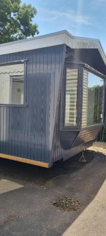 Houten chalet (d. grijs) opknapper 2 slpk dubbel glas beschikbaar voor biedingen
