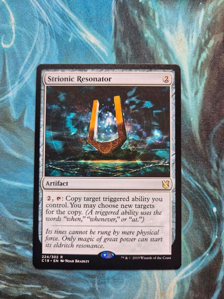 Strionic Resonator - Commander 2019, Hobby en Vrije tijd, Verzamelkaartspellen | Magic the Gathering, Zo goed als nieuw, Losse kaart