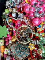 Prachtige vintage sieradenbundel: 'into the forest', Ophalen of Verzenden, Overige typen