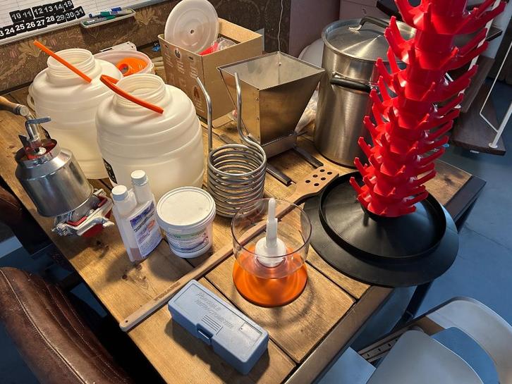 Bierbrouwen complete set, Hobby en Vrije tijd, Overige Hobby en Vrije tijd, Gebruikt, Ophalen