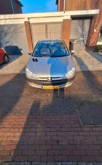 Peugeot 206 1.4 5D 2006 Grijs, Auto's, Voorwielaandrijving, Stof, 4 cilinders, Origineel Nederlands
