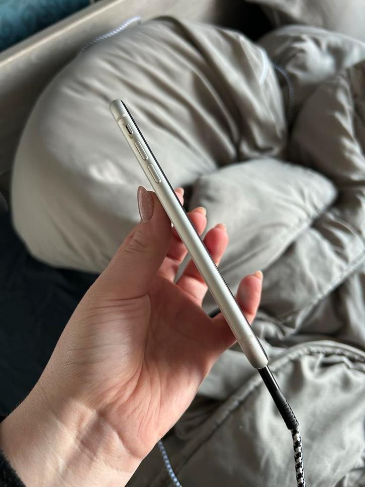 iPhone XR 64GB – nette staat – iOS 18, Telecommunicatie, Mobiele telefoons | Apple iPhone, Gebruikt, 64 GB, Zonder abonnement