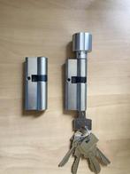 Te koop set knop cilinders, Doe-het-zelf en Verbouw, Hang- en Sluitwerk, Ophalen of Verzenden, Zo goed als nieuw, Slot