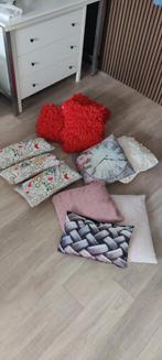 11 diverse kussens - in één koop!, Ophalen of Verzenden, Gebruikt, Overige kleuren, Overige vormen