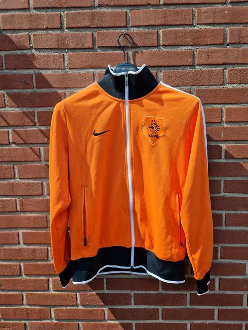 Nederlands Elftal KNVB jack 2010 - WK Oranje shirt jas vest, Kleding | Heren, Sportkleding, Gedragen, Voetbal, Maat 48/50 (M)