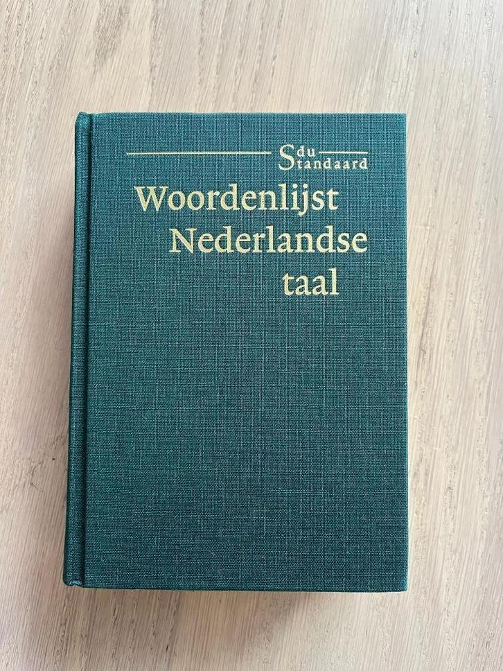 Het Groene Boekje Woordenlijst Nederlandse Taal, Boeken, Taal | Overige Talen, Zo goed als nieuw, Ophalen of Verzenden