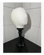 Brocante pruiken hoofd op standaard zwart tot. hoogte 40 cm, Antiek en Kunst, Curiosa en Brocante, Ophalen of Verzenden