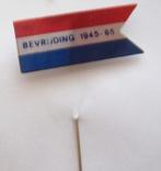 Pin - Bevrijding 1945-1965, Ophalen of Verzenden, Zo goed als nieuw, Overige onderwerpen, Speldje of Pin