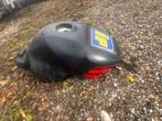 Benzinetank Aprilia RSV Mille, Ophalen