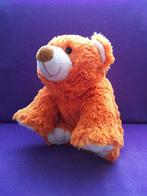KIKA OSTOY Knuffel BEER MET KRAAL OGEN. 30 CM. ORANJE *Nieuw, Ophalen of Verzenden, Nieuw, Beer
