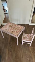 Speeltafel met stoeltje, Kinderen en Baby's, Kinderkamer | Tafels en Stoelen, Ophalen, Zo goed als nieuw, Tafel(s) en Stoel(en)