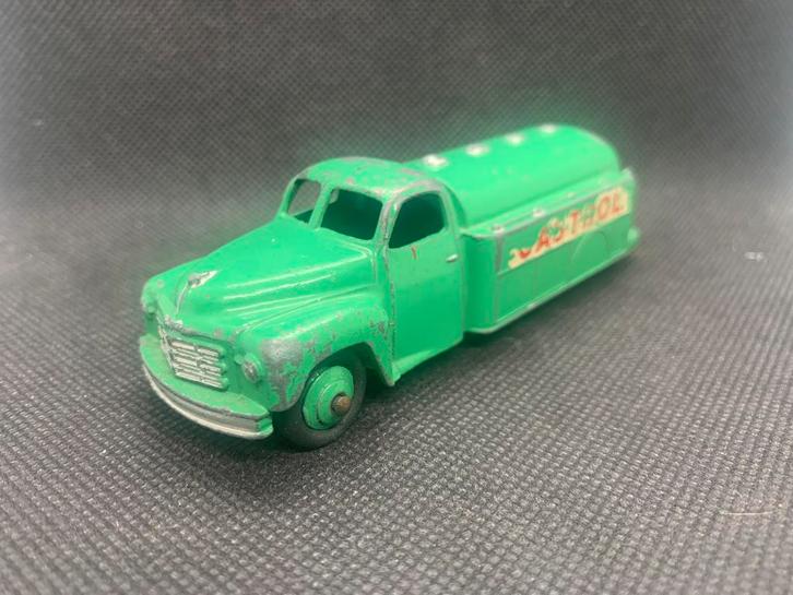 Dinky Toys Studebaker Castrol, Hobby en Vrije tijd, Modelauto's | 1:43, Zo goed als nieuw, Auto, Dinky Toys, Ophalen of Verzenden