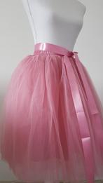 Nieuw licht roze petticoat, tutu, tule rok 6 lagen +onderrok, Kleding | Dames, Rokken, Nieuw, Ophalen of Verzenden, Onder de knie