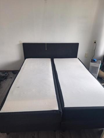 Boxspring 180x220cm beschikbaar voor biedingen