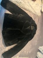 Zwart imitatie bontjasje - Maat 42 - Nieuw!, Ophalen of Verzenden, Nieuw, Maat 42/44 (L), Zwart