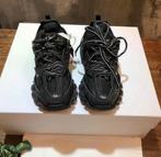 Balenciaga Track Black | Maat 38, Ophalen of Verzenden, Nieuw, Zwart