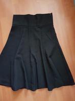 Mooie klassieke wollen zwarte Dolce Gabbana rok IT 30-44, Dolce & Gabbana, Zwart, Ophalen of Verzenden, Zo goed als nieuw