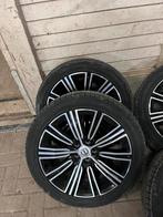 Volvo banden/velgen 235/45 R18, Auto-onderdelen, Banden en Velgen, Ophalen, 18 inch, Velg(en), Winterbanden