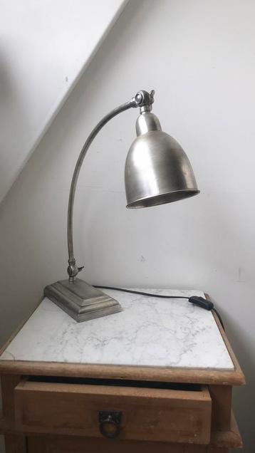 Verstelbare industriele metelen vintage bureaulamp 
