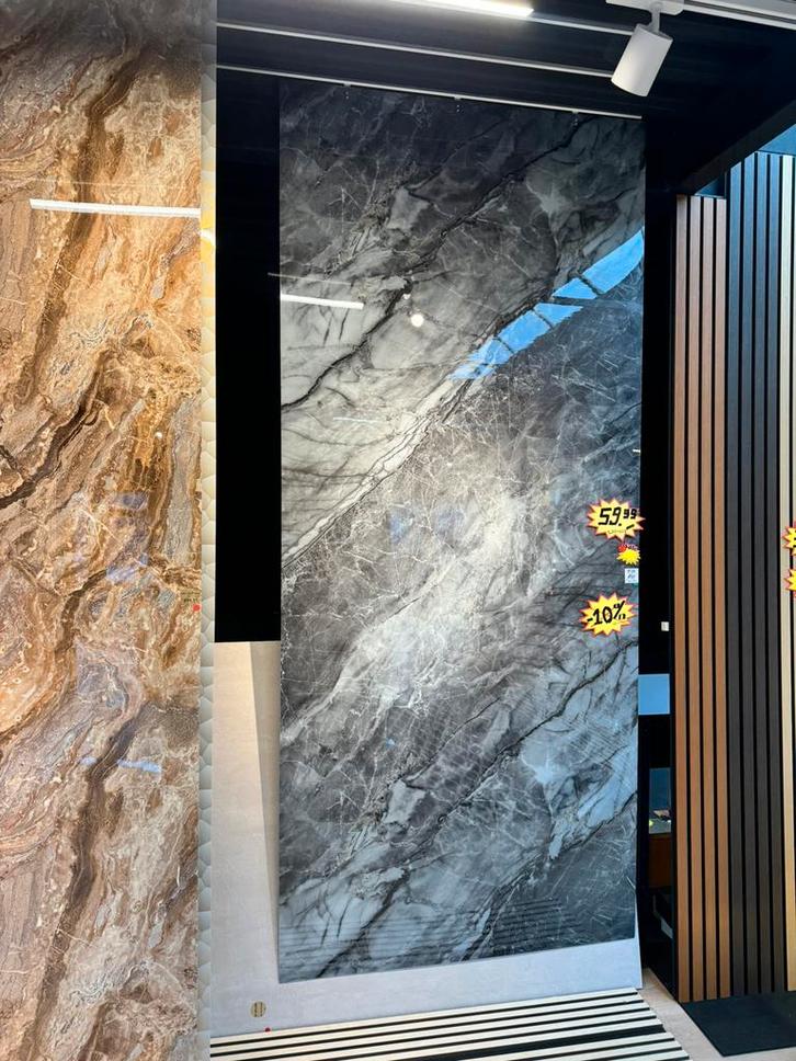 Pvc marmerlook wandpaneel Nu voor maar €59. 260x122cm, Doe-het-zelf en Verbouw, Platen en Panelen, Zo goed als nieuw, Overige materialen