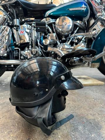 Harley davidson helm model H en oude 1966 BUCO helm beschikbaar voor biedingen