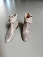 Half hoog laarsje, zilverkleurig, leer., Ophalen of Verzenden, Zo goed als nieuw, Overige kleuren