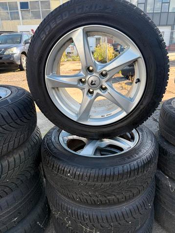 215/60/17 renault velgen. beschikbaar voor biedingen