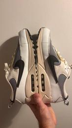Nike Air Max 90 Futura - Maat 44, Kleding | Heren, Schoenen, Ophalen of Verzenden, Zo goed als nieuw, Wit, Sneakers of Gympen