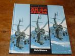 McDonnell Douglas AH-64 Apache (Amerikaanse helikopter), Ophalen of Verzenden, Zo goed als nieuw, Boek of Tijdschrift