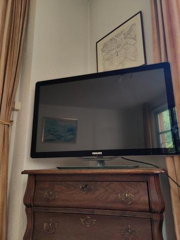 Philips tv 37 inch full hd beschikbaar voor biedingen