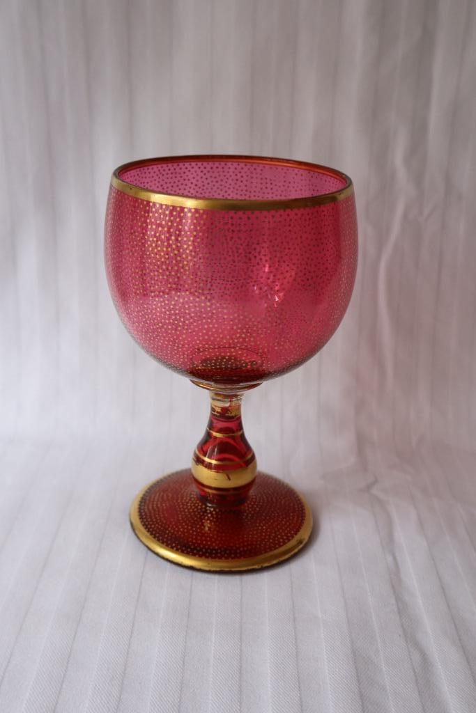 Antiek cranberry red goud wijn glas/bokaal Frankrijk 19e e, Antiek en Kunst, Antiek | Glas en Kristal, Ophalen of Verzenden