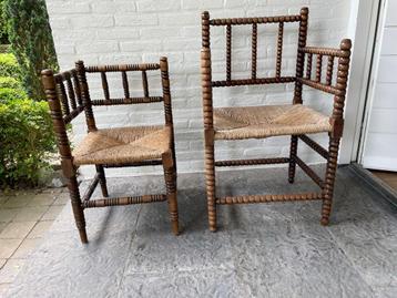 2x Bobbin stoel mid century hout en biezen beschikbaar voor biedingen