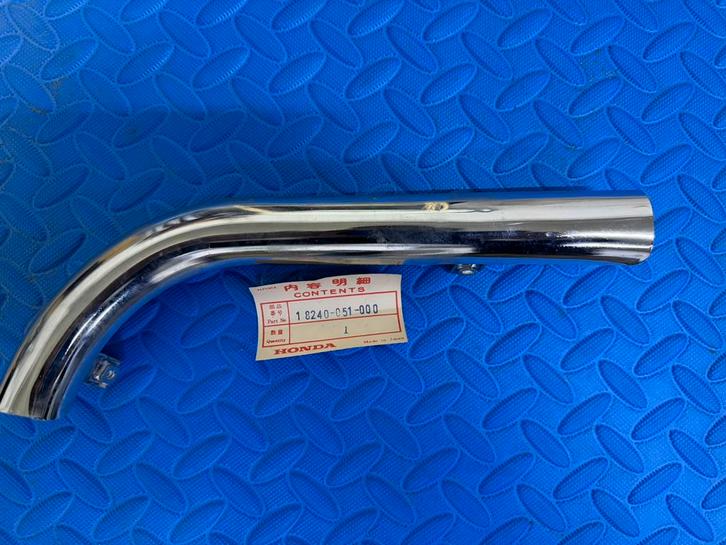 Originele Honda CB50 uitlaat hitteschild 18240-051-000 (NOS), Fietsen en Brommers, Brommeronderdelen | Oldtimers, Zo goed als nieuw