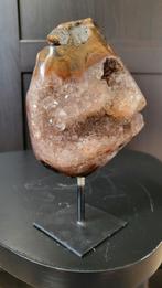 Speciale amethist met agaat op standaard, Verzamelen, Mineralen en Fossielen, Ophalen of Verzenden