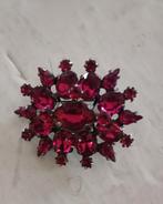 Mooie roze broche, Ophalen of Verzenden, Zo goed als nieuw, Roze, Overige materialen