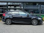 Volvo V40 Cross Country 1.5 T3 Momentum Automaat Rijklaar !, 4 cilinders, 700 kg, Zwart, Leder