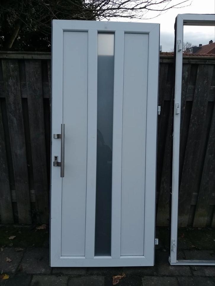 Kunststof voordeur, Doe-het-zelf en Verbouw, Deuren en Horren, Buitendeur, 200 tot 215 cm, Kunststof, Ophalen