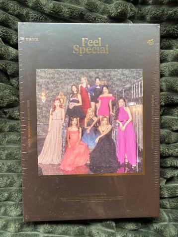 SEALED twice feel special album nieuw beschikbaar voor biedingen