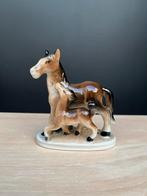 Porseleinen beeldje paard met veulen, Ophalen of Verzenden