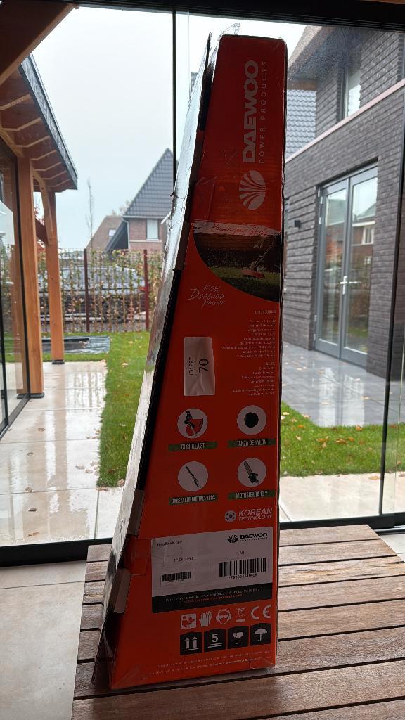 Te koop: Daewoo DAMTX520 Benzine multifunctionele bosmaaier, Tuin en Terras, Bosmaaiers, Nieuw, Benzine, 30 tot 50 cm, Ophalen