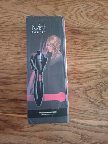 Twist Secret Haar Twister beschikbaar voor biedingen