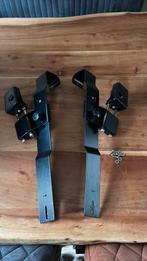 Maxicosi houder urban arrow, Ophalen, Zo goed als nieuw